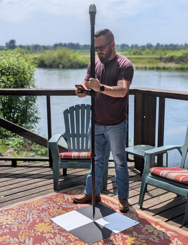 Setting a ground control point with an Emlid GNSS receiver for survey-grade accuracy